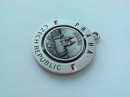 450x337  37 KB. Big one: 4160x3120  2900 KB