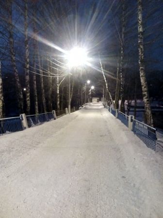 336x448  33 KB. Big one: 2448x3264  883 KB