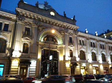 450x334  179 KB. Big one: 4208x3120  3189 KB