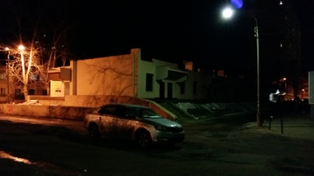 448x252  40 KB. Big one: 4128x2322  2139 KB