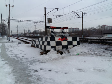 450x338  33 KB. Big one: 4128x3096  2940 KB