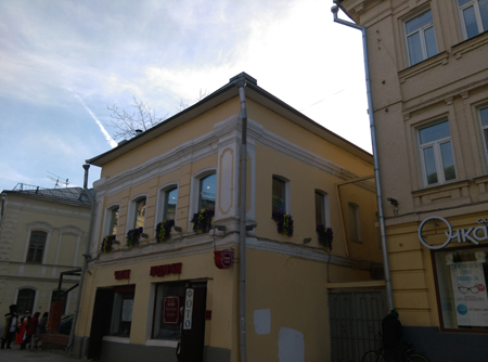 450x334  122 KB. Big one: 4208x3120  2772 KB