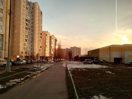 450x338  50 KB. Big one: 4160x3120  2226 KB