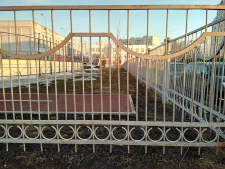 450x338  54 KB. Big one: 4160x3120  3127 KB