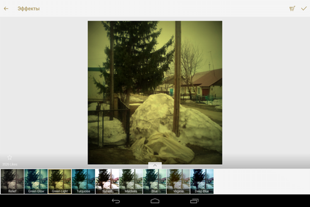 450x300  150 KB. Big one: 1280x800  594 KB