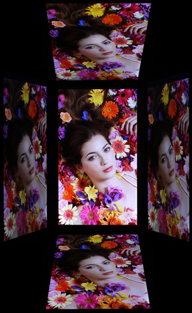 277x450  192 KB. Big one: 922x1500  1749 KB