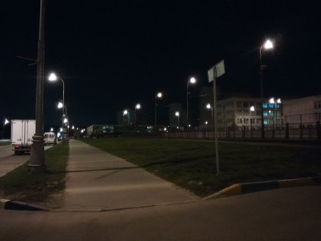 450x338  52 KB. Big one: 4928x3696  945 KB