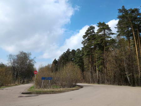 450x338  53 KB. Big one: 4096x3072  5190 KB