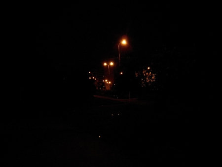 450x338  29 KB. Big one: 4160x3120  295 KB