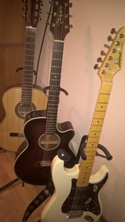 252x448  93 KB. Big one: 2160x3840  2486 KB