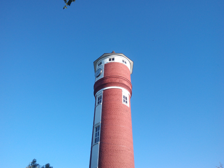 450x338  105 KB. Big one: 4160x3120  1594 KB