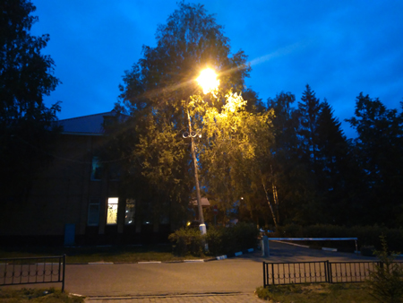 450x338  154 KB. Big one: 4160x3120  2307 KB