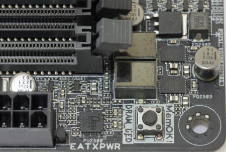 450x302  38 KB. Big one: 1000x670  130 KB