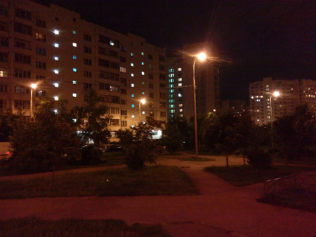 450x338  56 KB. Big one: 4608x3456  1526 KB