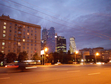 450x338  213 KB. Big one: 4096x3072  2711 KB