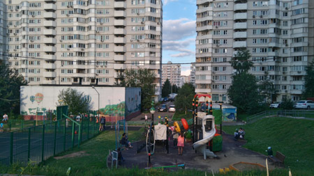 450x253  55 KB. Big one: 3920x2204  1550 KB