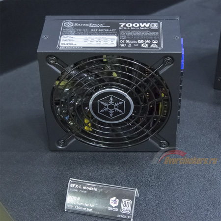 450x450  75 KB. Big one: 1500x1500  797 KB