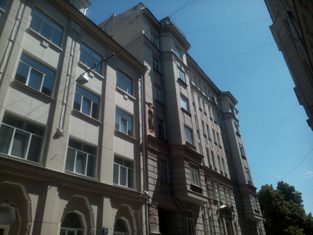 450x338  115 KB. Big one: 4160x3120  2450 KB