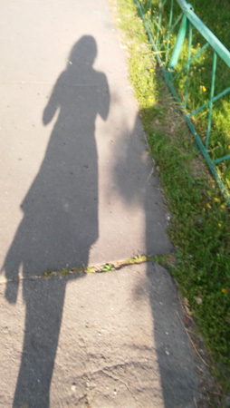 254x450  50 KB. Big one: 1840x3264  717 KB