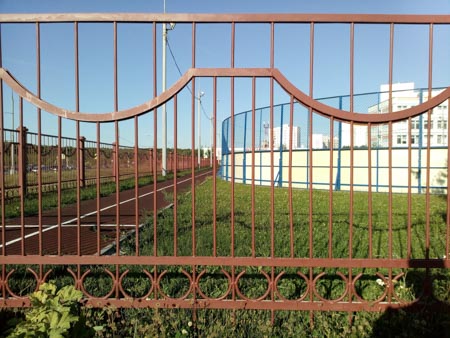 450x338  50 KB. Big one: 4160x3120  3051 KB