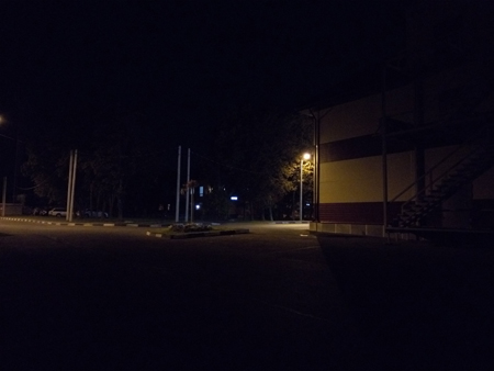 450x338  81 KB. Big one: 5248x3936  3362 KB