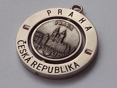 450x337  55 KB. Big one: 3264x2448  1476 KB