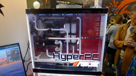 450x253  42 KB. Big one: 1500x844  217 KB