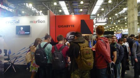 450x253  40 KB. Big one: 1500x844  212 KB