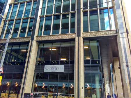 450x338  192 KB. Big one: 3200x2400  3145 KB