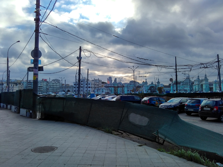 450x338  140 KB. Big one: 3200x2400  2315 KB