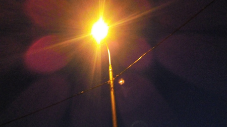 450x253  50 KB. Big one: 3840x2160  1166 KB