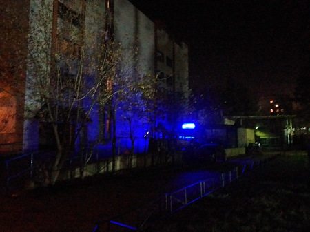 450x337  44 KB. Big one: 4096x3072  2778 KB