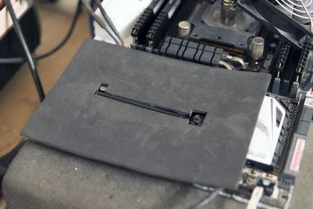 450x301  30 KB. Big one: 2500x1668  580 KB