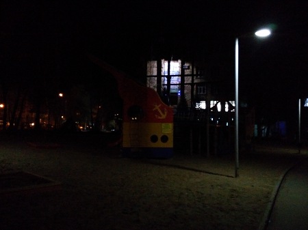 450x337  28 KB. Big one: 4160x3120  4544 KB