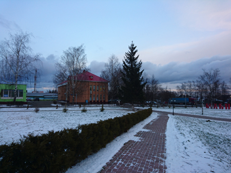 450x338  156 KB. Big one: 5520x4140  9164 KB