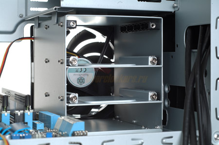 450x298  37 KB. Big one: 1386x919  246 KB