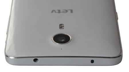 450x254  12 KB. Big one: 942x531  166 KB