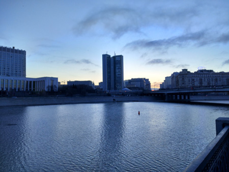 450x338  57 KB. Big one: 4608x3456  2439 KB