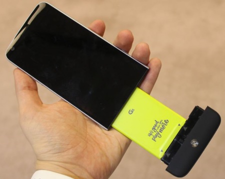 450x358  33 KB. Big one: 970x545  38 KB