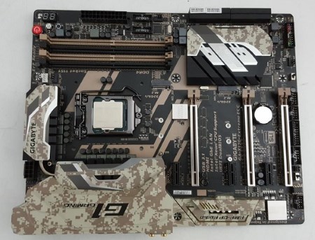 450x343  53 KB. Big one: 550x419  107 KB