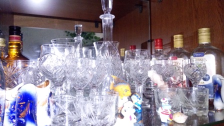 448x252  67 KB. Big one: 4864x2736  4168 KB