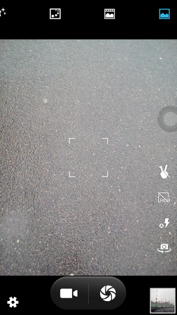 253x450  200 KB. Big one: 720x1280  1154 KB