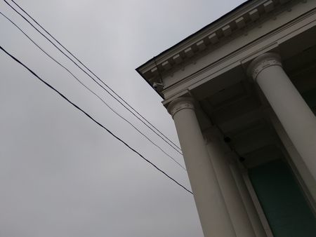 450x338  26 KB. Big one: 4608x3456  5312 KB