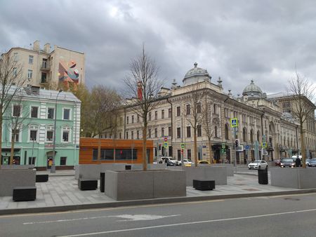 450x338  47 KB. Big one: 4160x3120  2115 KB