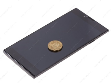 450x338  20 KB. Big one: 800x600  40 KB