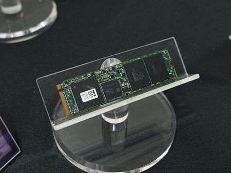 450x338  26 KB. Big one: 640x480  45 KB