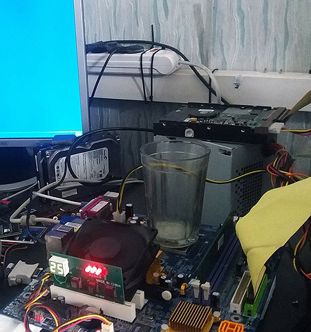 450x480  90 KB. Big one: 1400x788  327 KB