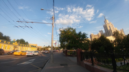 450x253  50 KB. Big one: 3840x2160  2666 KB