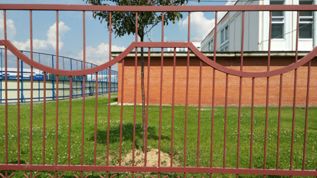 450x253  49 KB. Big one: 4160x2340  3397 KB