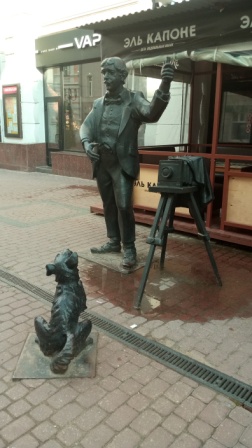 252x448  56 KB. Big one: 3168x5632  5303 KB